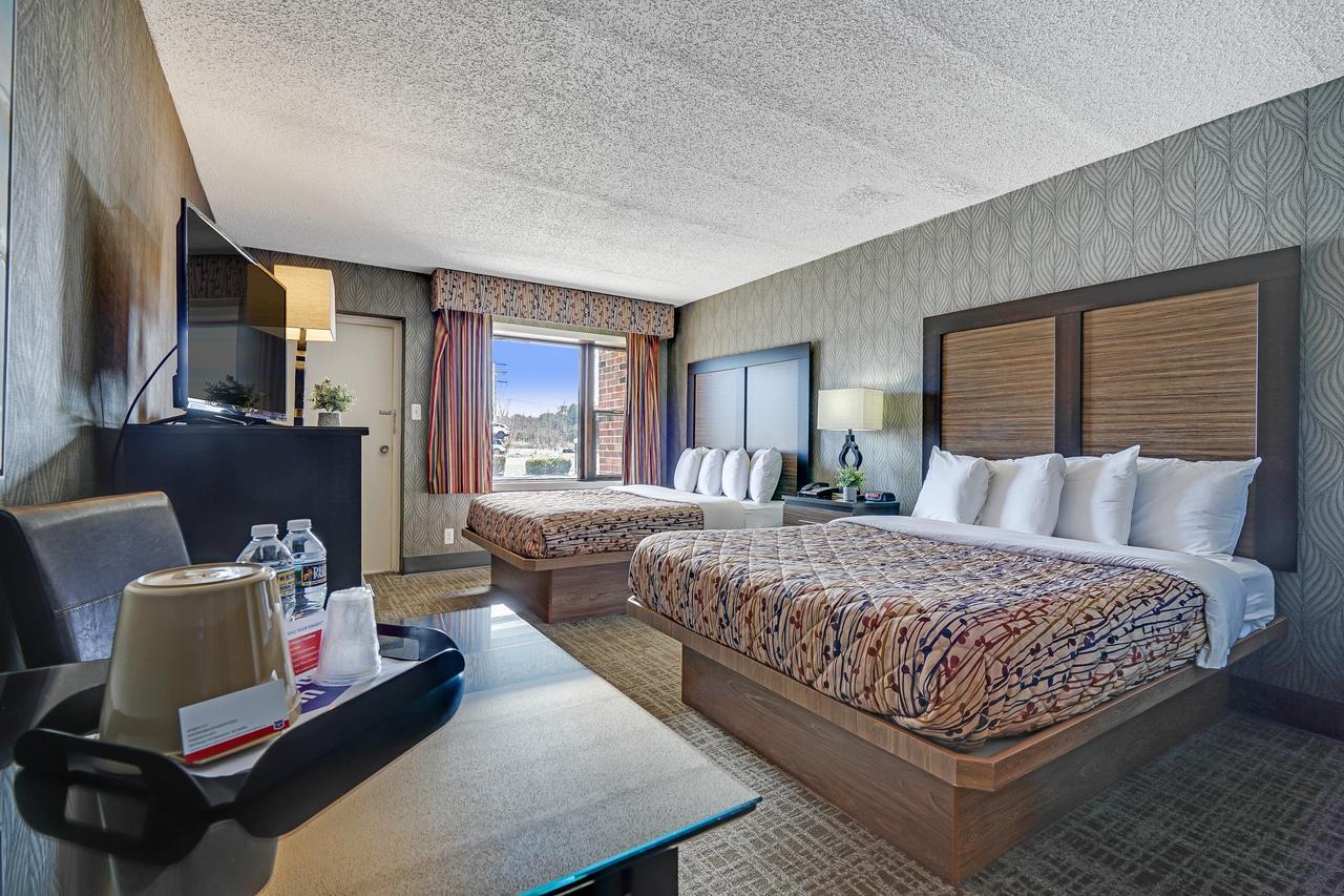 Blue Creek Inn Waretown Екстериор снимка