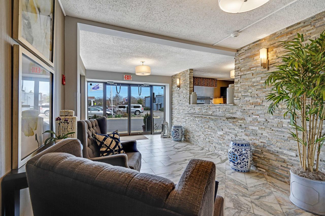 Blue Creek Inn Waretown Екстериор снимка