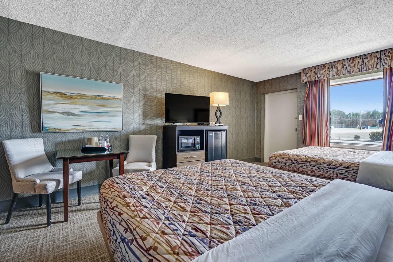 Blue Creek Inn Waretown Екстериор снимка